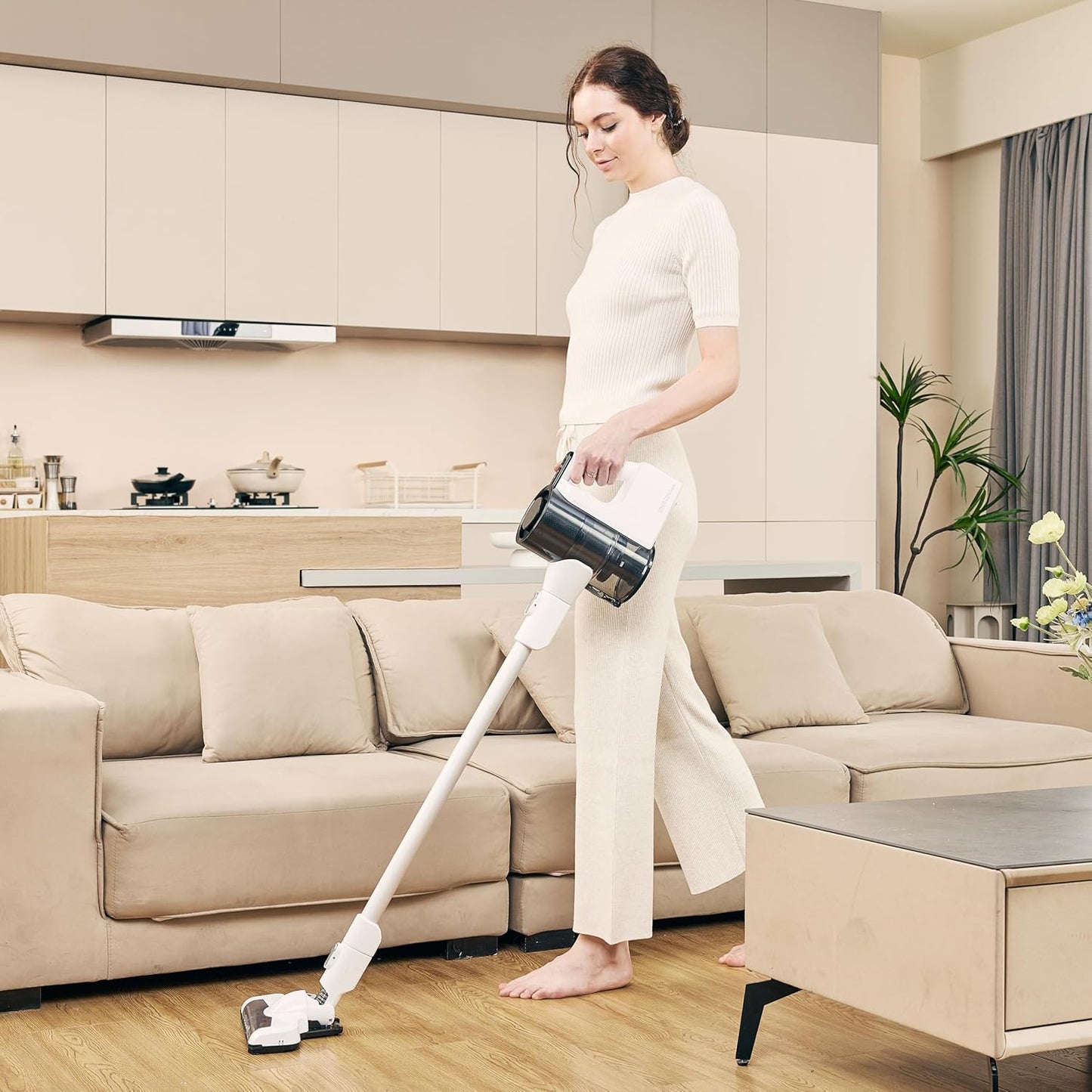 Amazon Basics Cordless Stick Vacuum Cleaner, Lightweight (5 lbs), Powerful Suction for Carpet and Hardwood Floors in Small/Medium-Sized Rooms, 0.4L Dust Cup, 250W, White