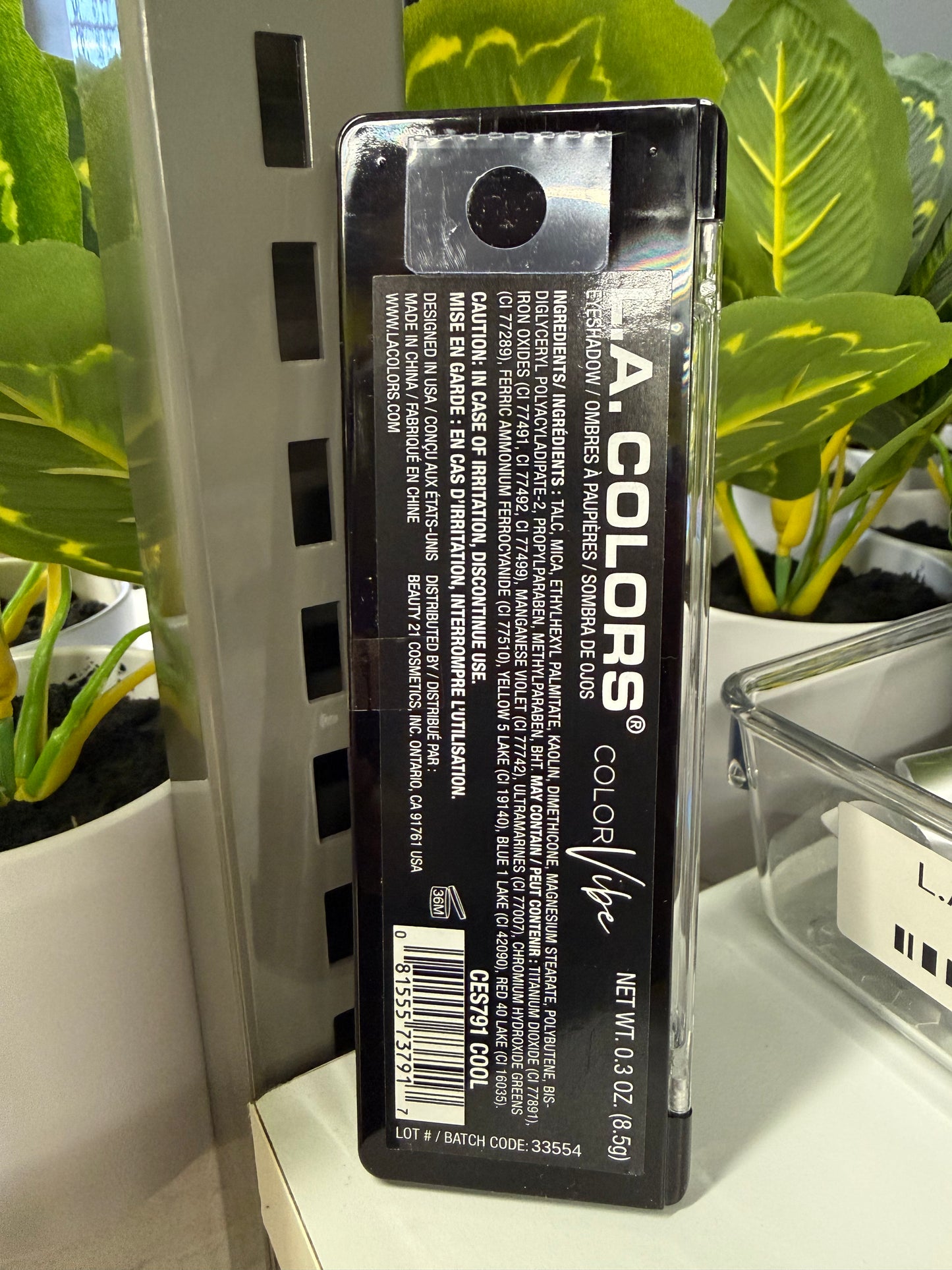 LA Colors Vibe Bright Eyeshadow Palette – 12 Shades