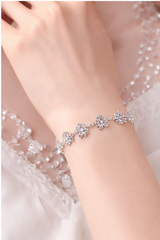 Delicate Butterfly Charm Bracelet – Elegant Jewelry for Everyday Wear
