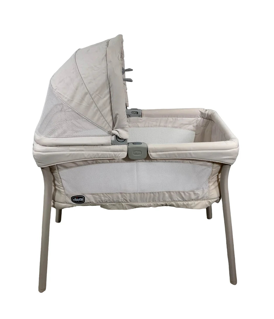 Chicco LullaGo Nest Portable Bassinet