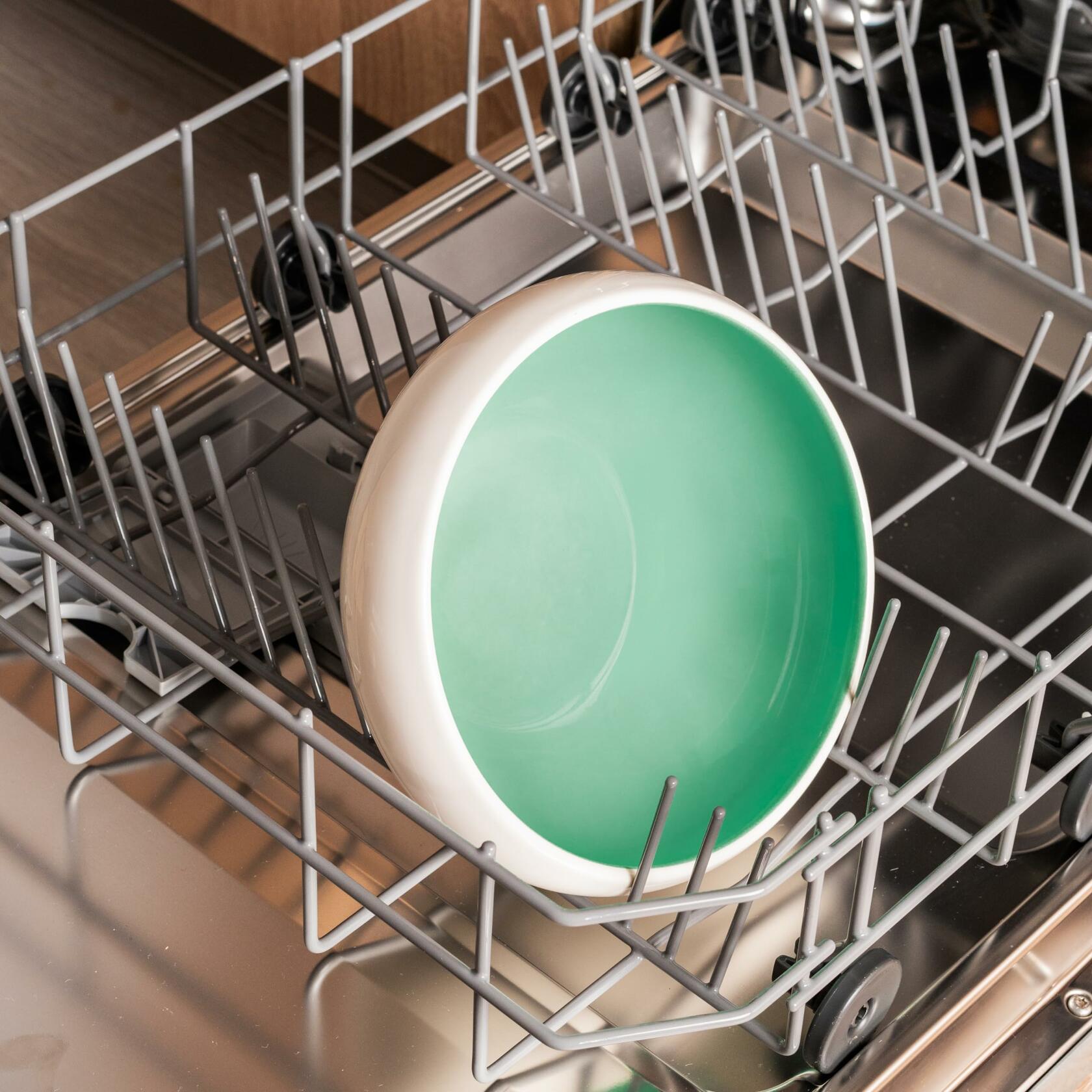 Porcelain Salad Bowls 7.2 x 3 in. Set Of 4 - Serving Bowl for Soup, Dessert, Ice Cream. Stackable Bowls for Oatmeal - Microwave, Oven, and Dishwasher Safe, Scratch Resistant 37 oz (Lusite Green)